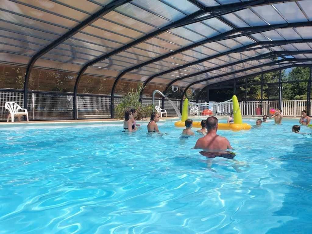 Camping 3 Etoiles - Piscine - Eeifch فوسنان المظهر الخارجي الصورة